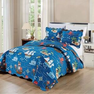 Multicolor Pirates Ships Ocean Sea Themed quilt for kids